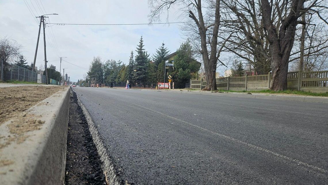 Na ulicy Czapskiego jest nowy asfalt