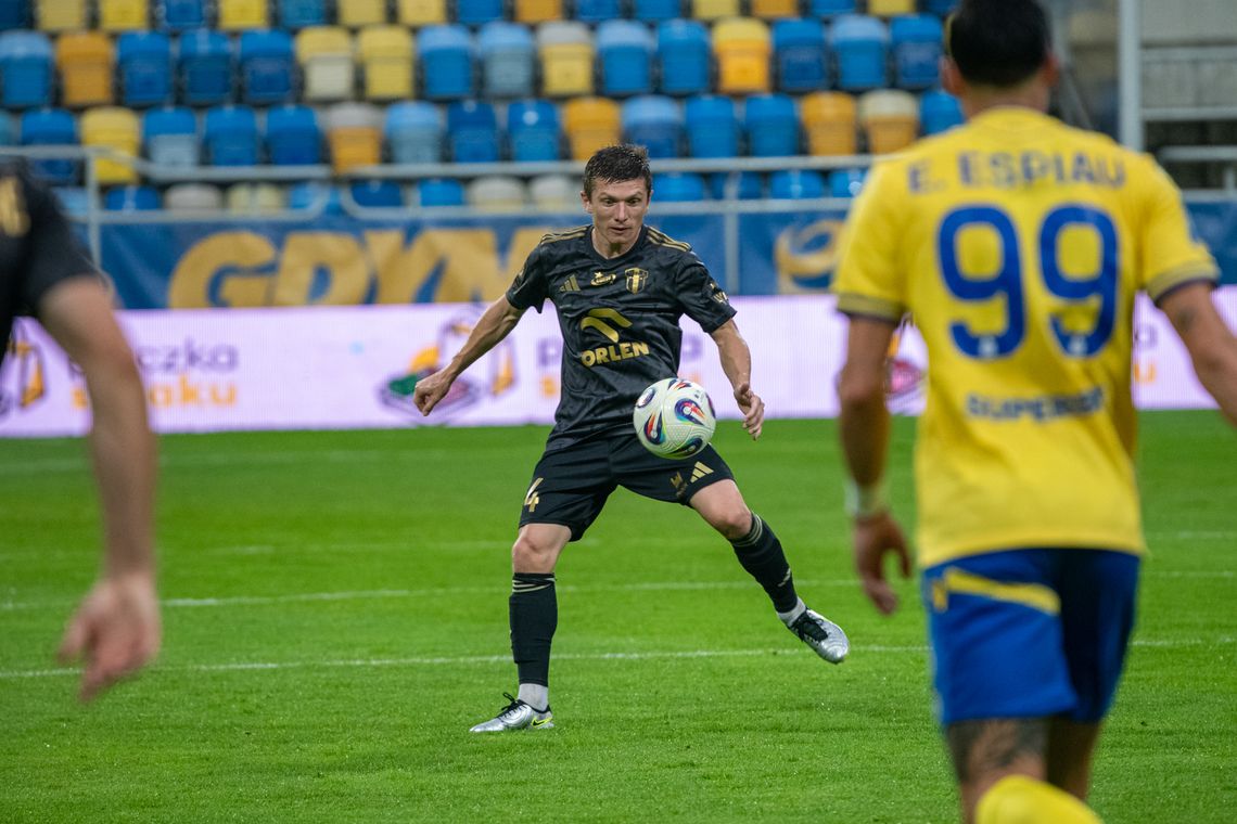 Nafciarze ulegli w Gdyni Nafciarze ulegli w Gdyni