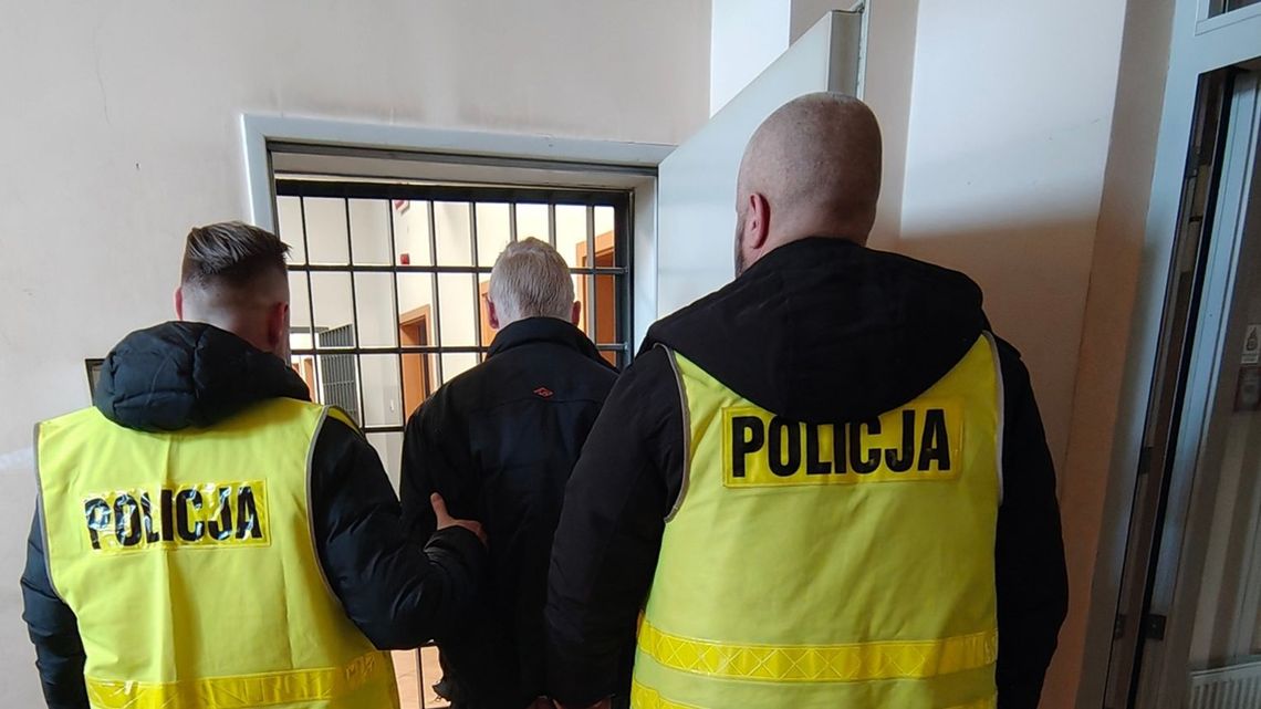 Nietrzeźwy, który stawił się na dozór policyjny, to ten sam zatrzymany w Tomaszowie Mazowieckim