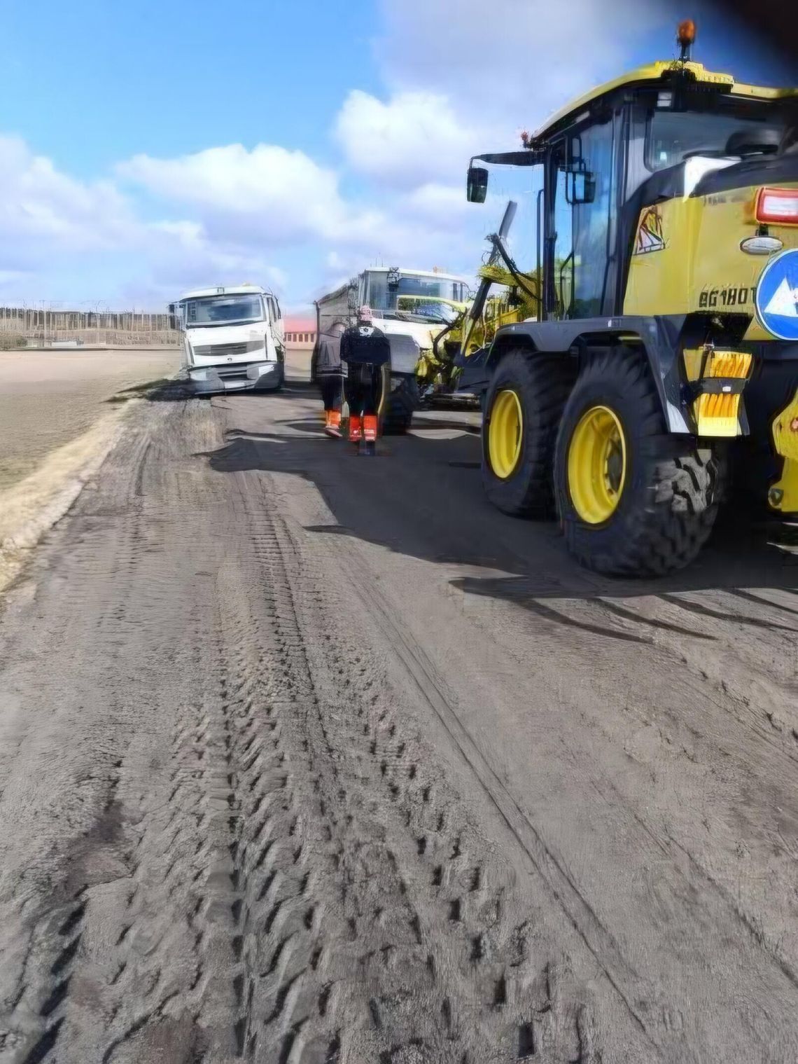 Nowa droga na cmentarz Nowa droga na cmentarz