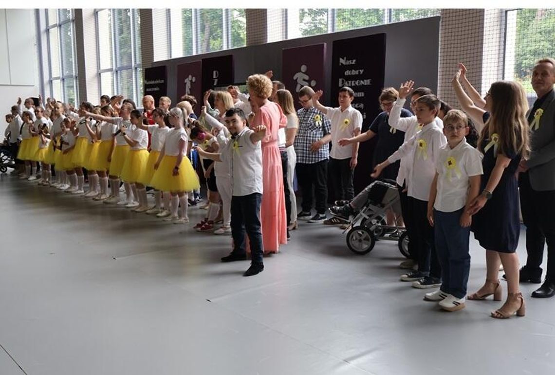Nowa sala sportowa przy SOSW w Gostyninie uroczyście otwarta