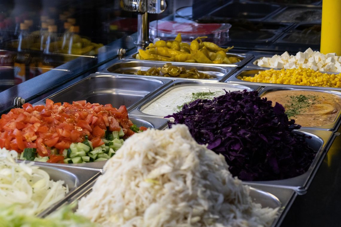 Od 1 września szkolne stołówki zmienią menu na bardziej roślinne