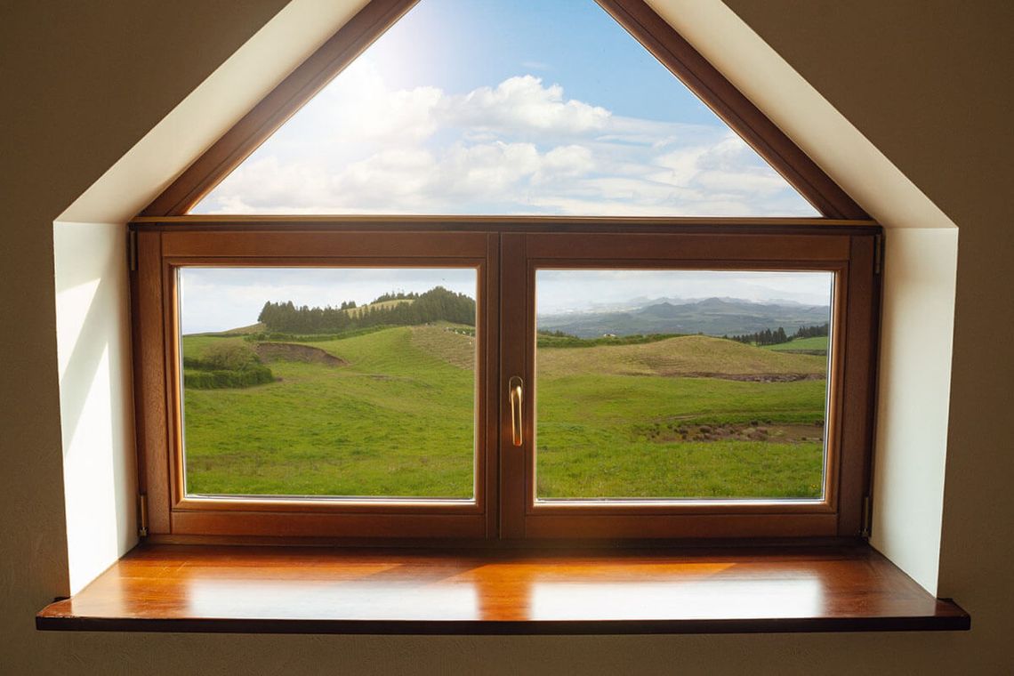 Okna PVC czy drewniane – które lepiej wybrać?