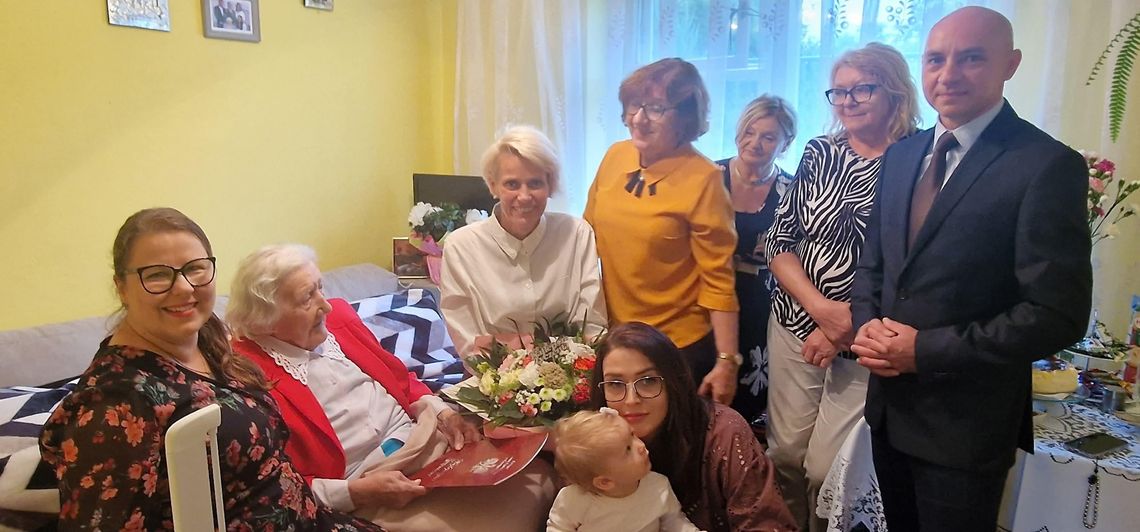 Oto najstarsza mieszkanka Gostynina. Leokadia Jasińska skończyła 103 lata Oto najstarsza mieszkanka Gostynina. Leokadia Jasińska skończyła 103 lata