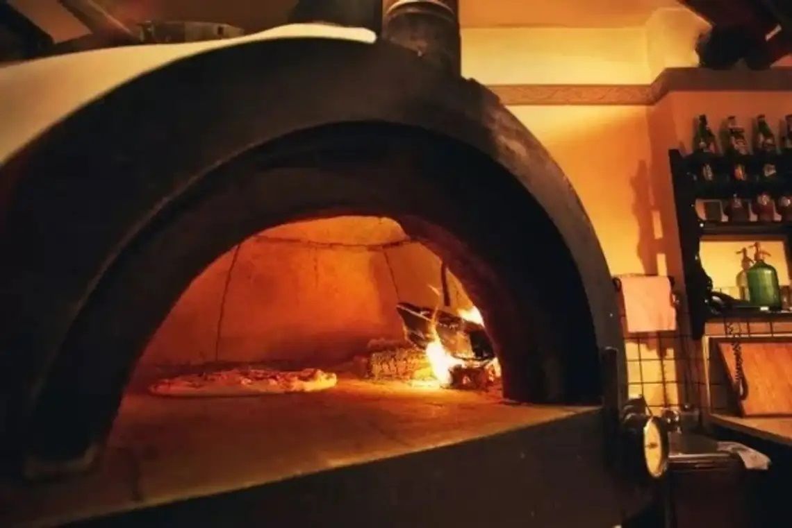 Pizzeria Retro w Gostyninie poszukuje osób  chętnych do pracy w weekendy