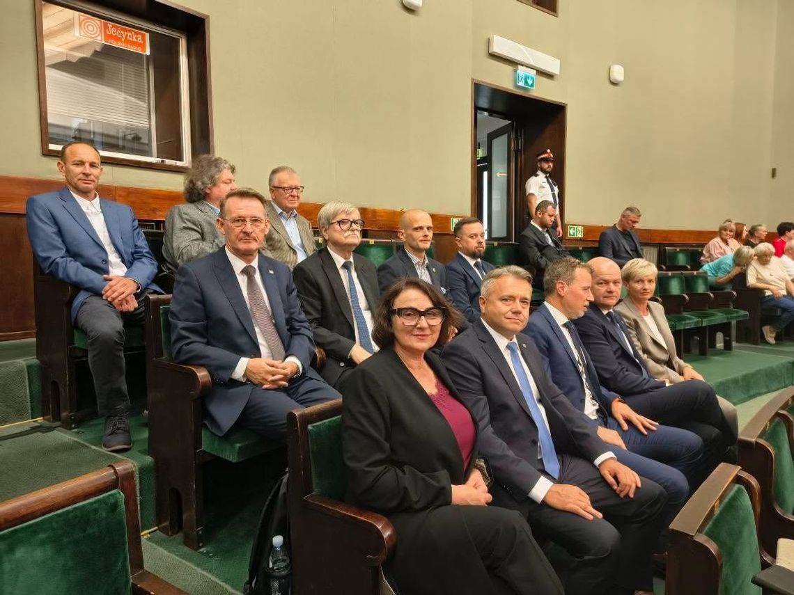 Płock będzie miał uniwersytet. Sejm niemal jednogłośnie poparł ważną ustawę Płock będzie miał uniwersytet. Sejm niemal jednogłośnie poparł ważną ustawę