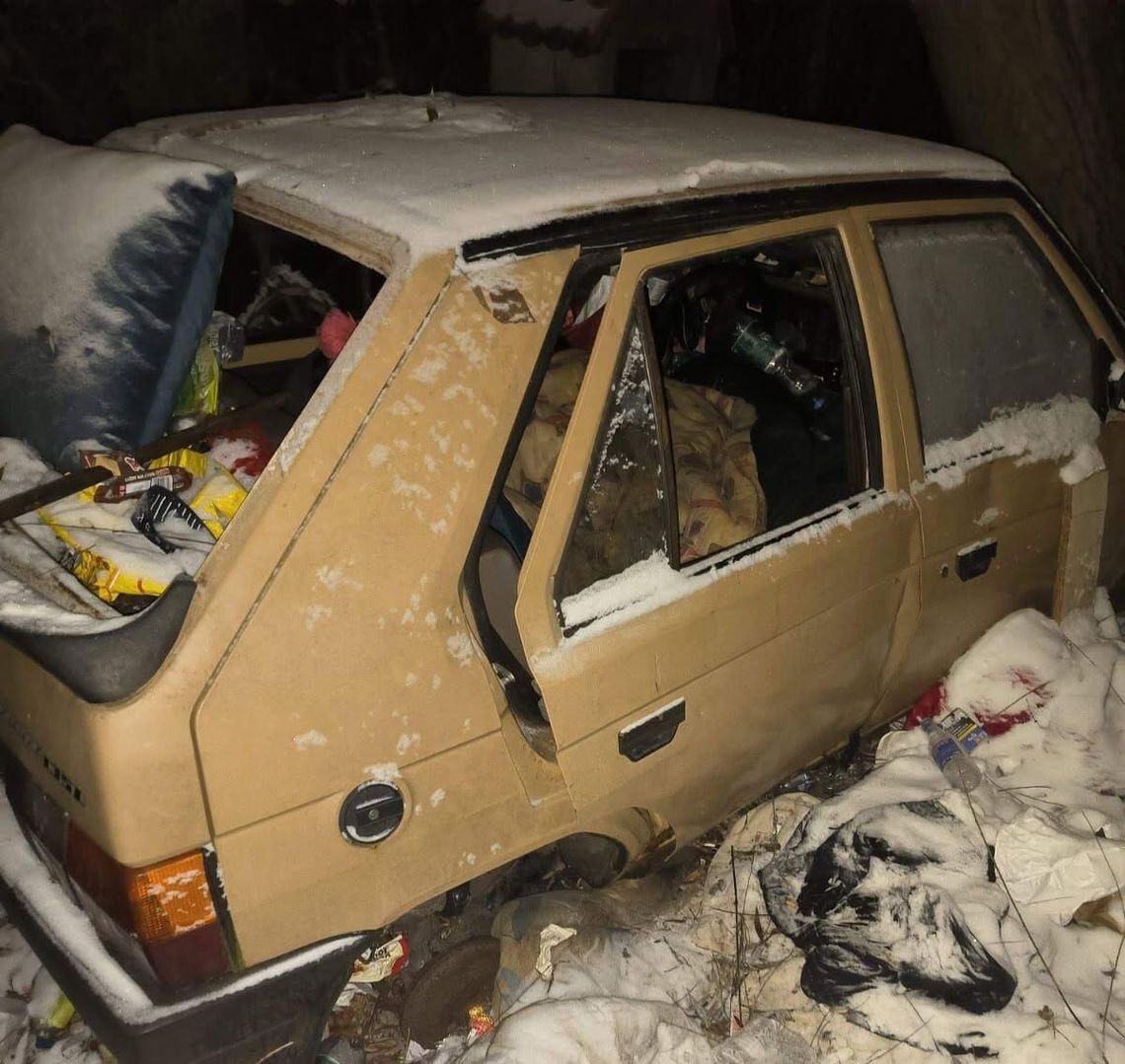 Policja odnalazła dwie osoby bezdomne przy –10°C. Były skrajnie wychłodzone