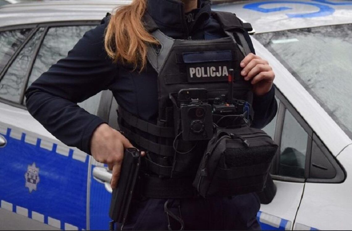 Policjantka zostawiła broń w toalecie na stacji paliw