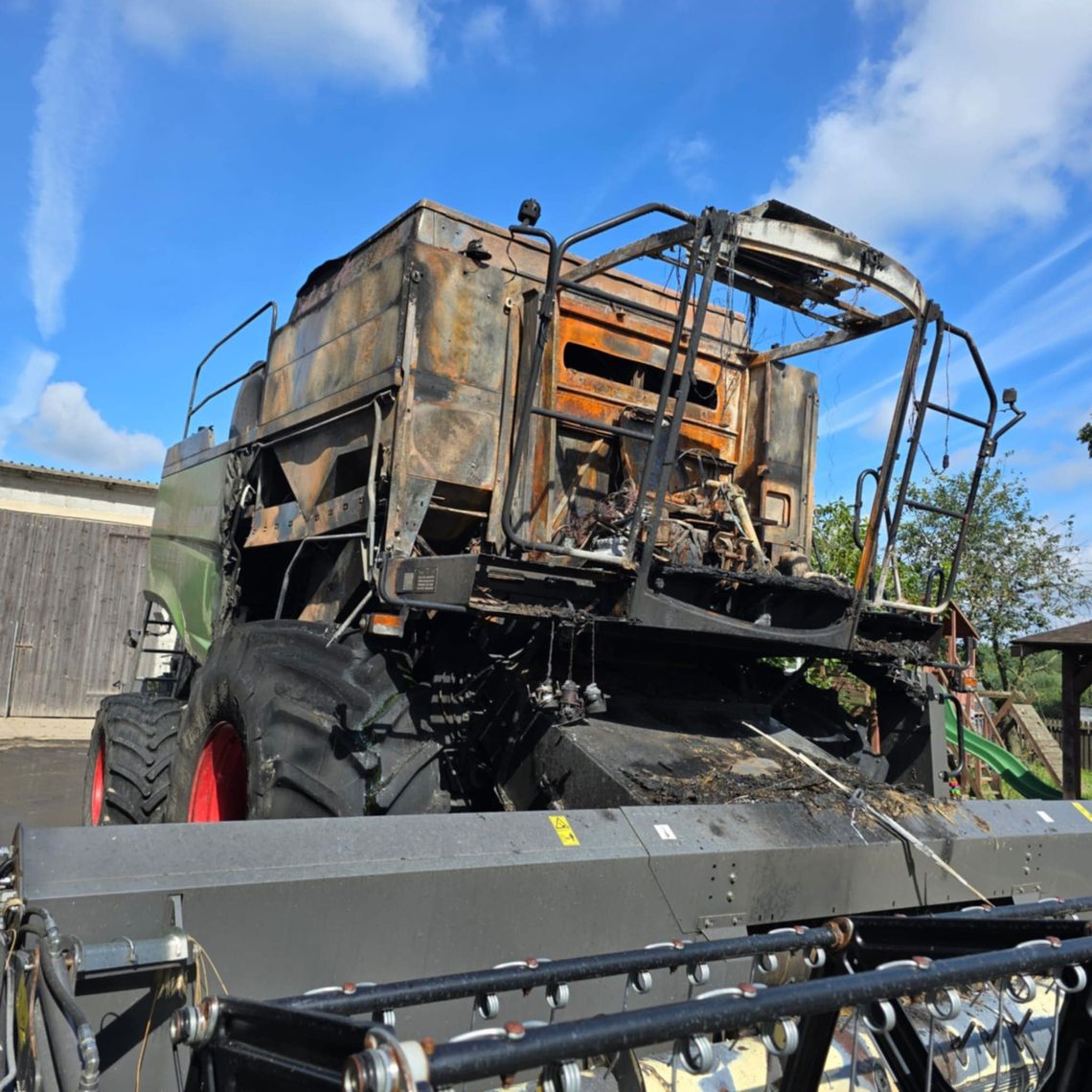 Pomóż kupić kombajn zbożowy