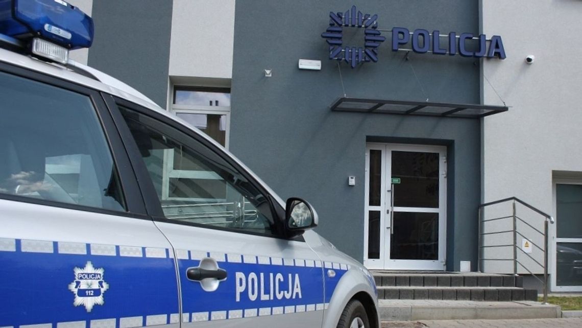 Poszukiwany przez sąd 39-latek zatrzymany przez gostynińskich policjantów miał przy sobie amfetaminę