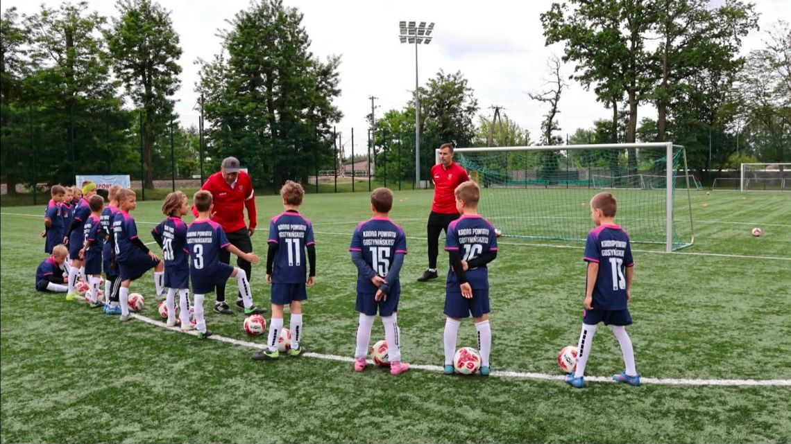 Powołania zawodników oraz debiut Kadry Powiatu Gostynińskiego U9. Zawodnicy ruszają do gry!