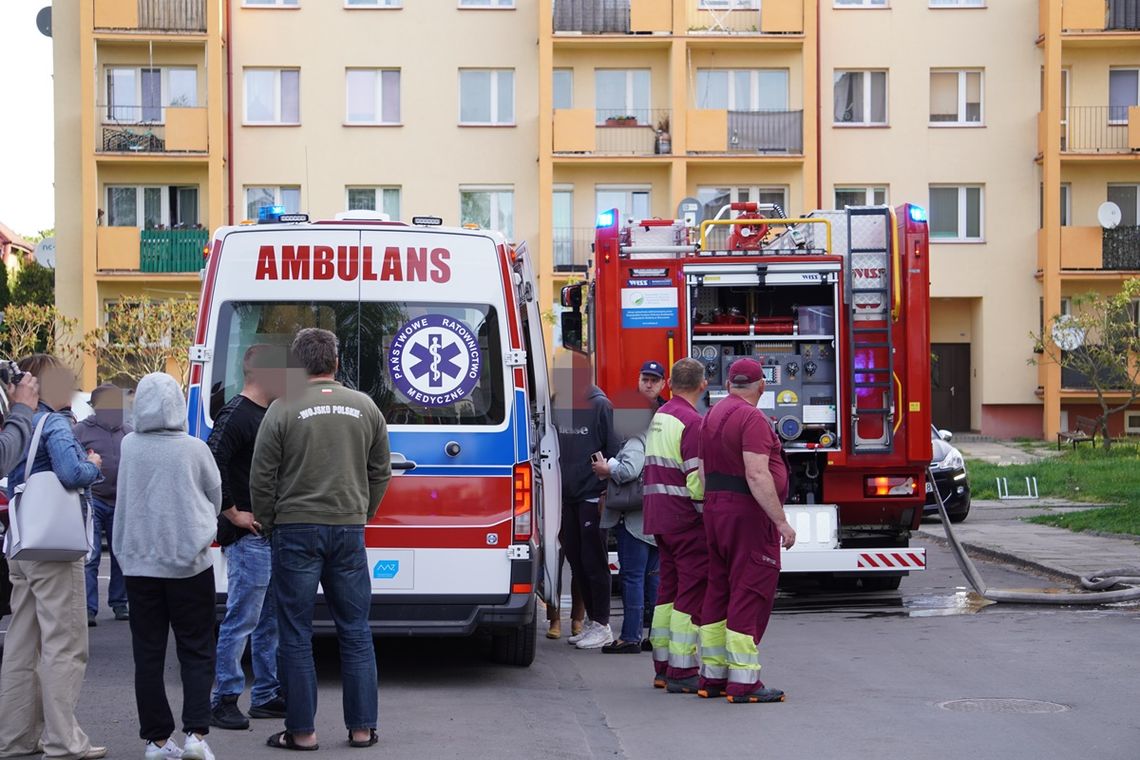 Pożar mieszkania w bloku na Kopernika