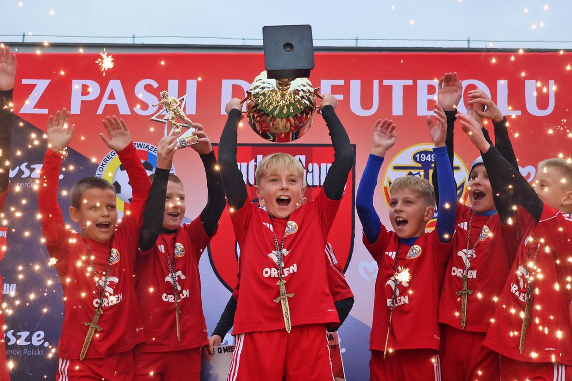 Stoczniowiec Płock zwycięża V edycję Szranek Piłkarskich o Miecz Krzywoustego