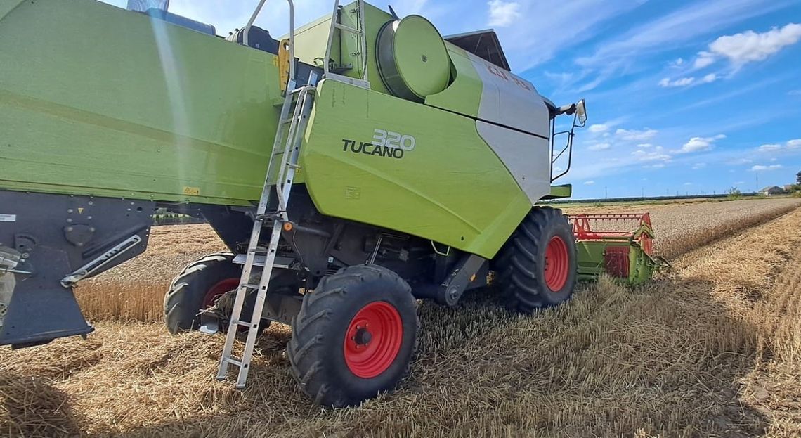 Tragiczny wypadek podczas prac polowych w Brzezi [AKTUALIZACJA]