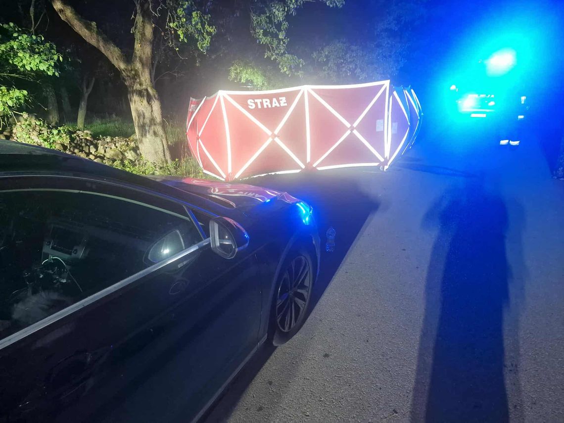 Tragiczny wypadek z udziałem rowerzysty w powiecie płockim. 19-latek zginął na miejscu