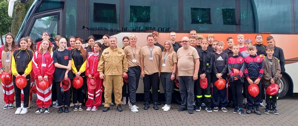 Wakacyjne szkolenie Młodzieżowych Drużyn Pożarniczych OSP w Biskupinie