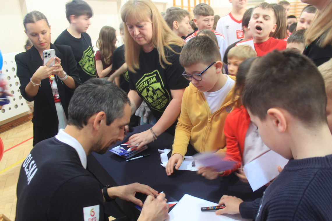 Wyjątkowe spotkanie z Mistrzem Świata w Socca w Jedynce Wyjątkowe spotkanie z Mistrzem Świata w Socca w Jedynce