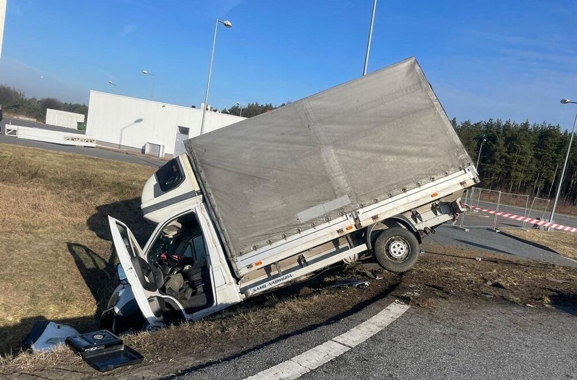 Zdarzenie drogowe na DK60 w Legardzie