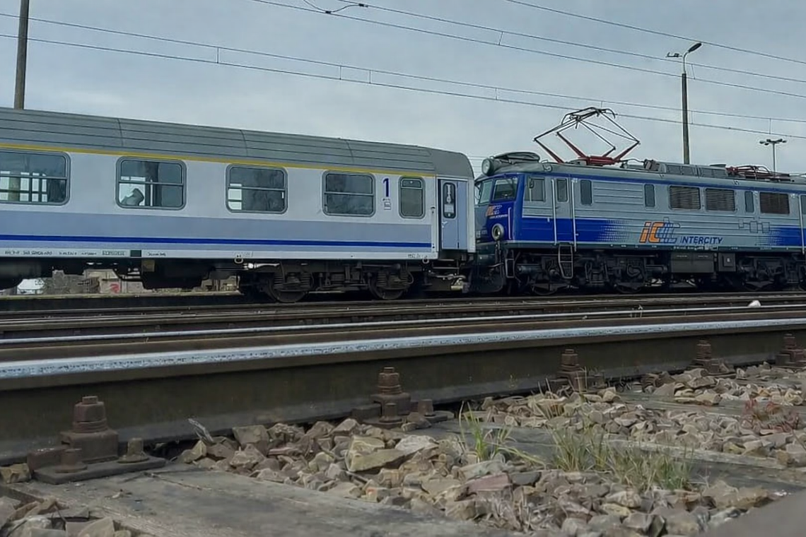 Zgłosił fałszywy alarm bombowy – został zatrzymany Zgłosił fałszywy alarm bombowy – został zatrzymany