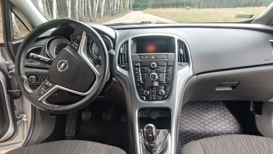 Opel sprzedam Opel sprzedam