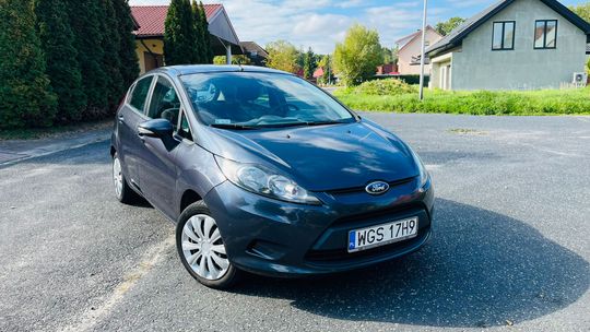 Sprzedam FORD Fiesta Titanium 2009r Sprzedam FORD Fiesta Titanium 2009r