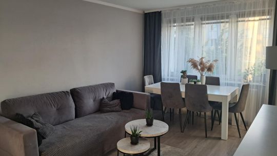 sprzedam mieszkanie 59,00 mkw w Kowalu