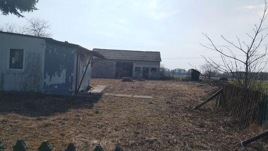 Sprzedam Siedlisko wraz z ziemią Sprzedam Siedlisko wraz z ziemią