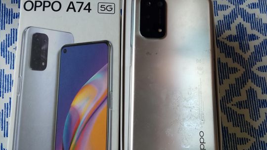 Sprzedam telefon oppo a 74 jako uszkodzony nie włącza się