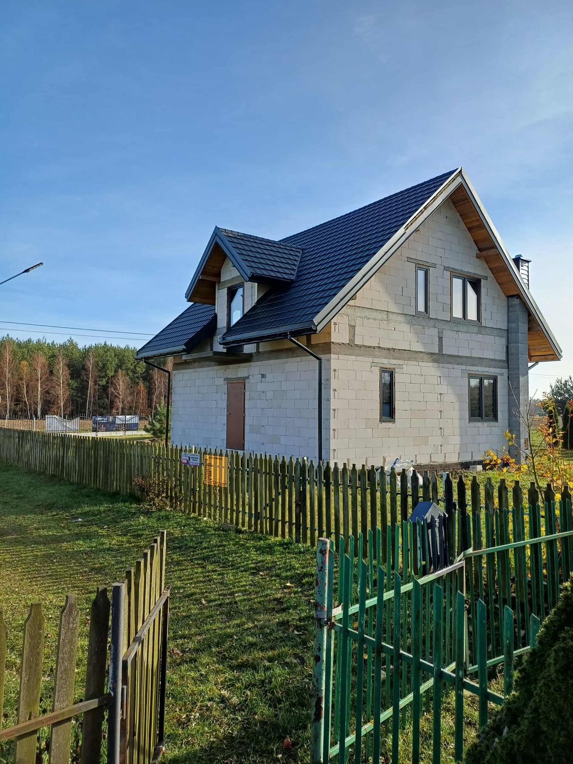 Sprzedam dom stan zamknięty lub zamiana na mieszkanie Sprzedam dom stan zamknięty lub zamiana na mieszkanie