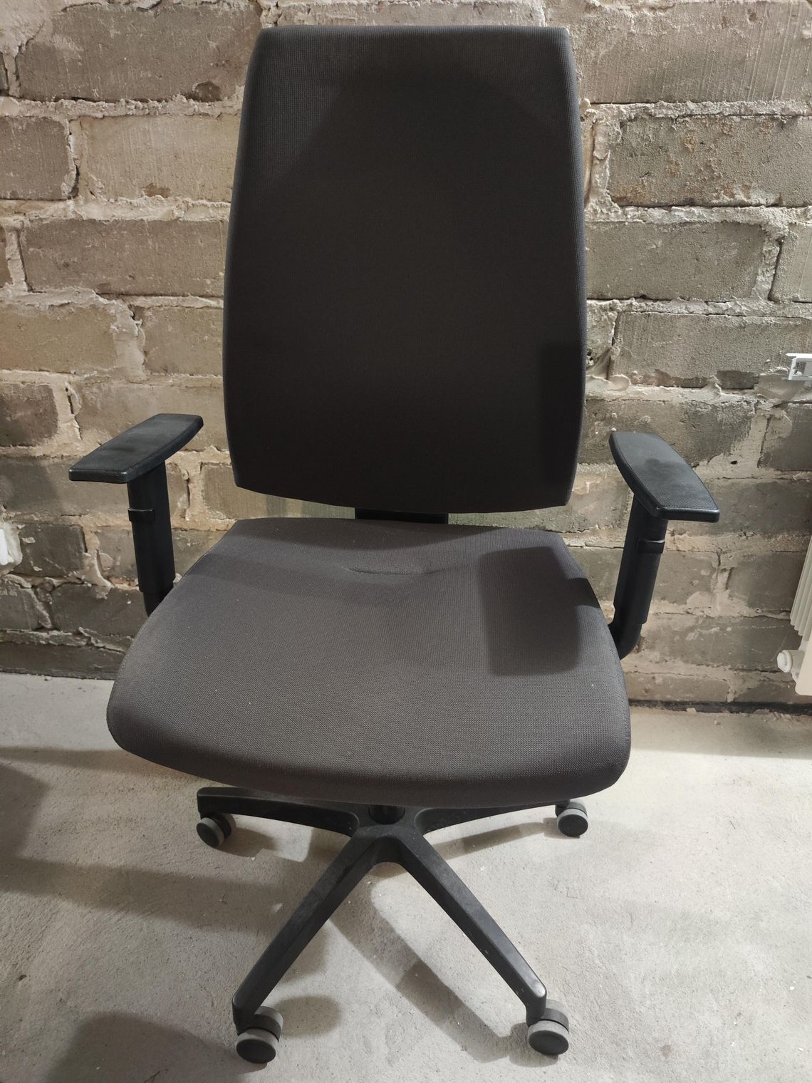 Sprzedam krzesła obrotowe - biurowe