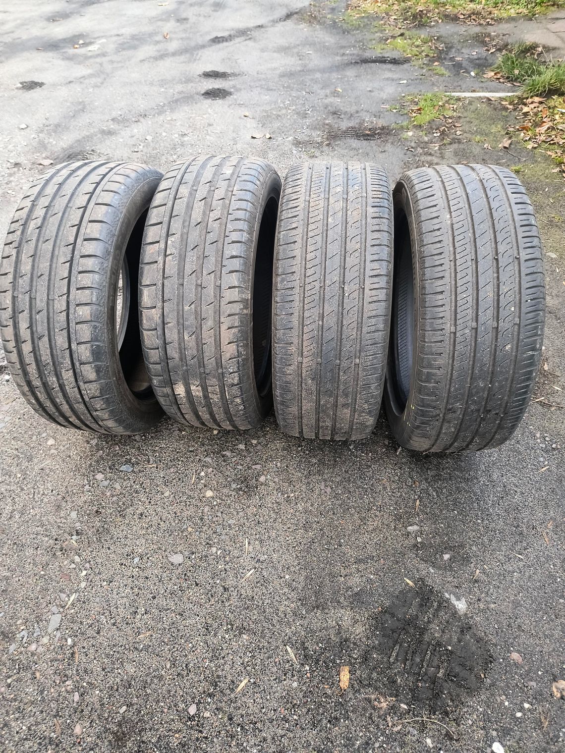 Sprzedam używane opony letnie 225/50 R17 – Barum i Bravuris Sprzedam używane opony letnie 225/50 R17 – Barum i Bravuris