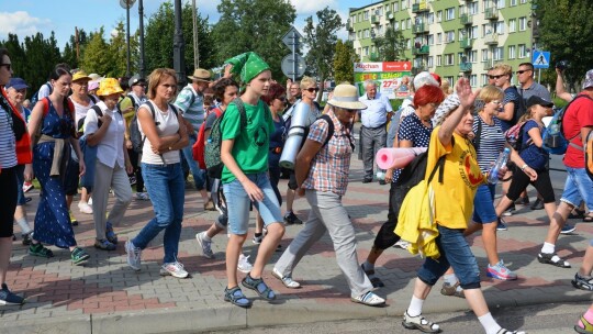 Trwa 36. piesza pielgrzymka Diecezji Płockiej na Jasną Górę. W niedzielę pątnicy odwiedzili Gostynin