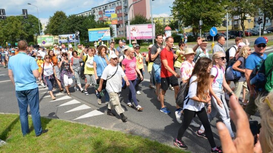 Trwa 36. piesza pielgrzymka Diecezji Płockiej na Jasną Górę. W niedzielę pątnicy odwiedzili Gostynin