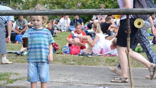 Trwa 36. piesza pielgrzymka Diecezji Płockiej na Jasną Górę. W niedzielę pątnicy odwiedzili Gostynin