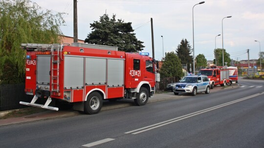 Mercedes wjechał do ogródka na Zamkowej