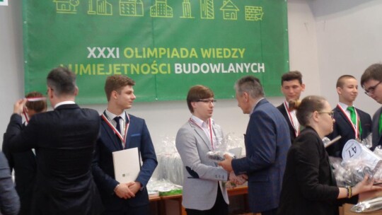 Wiktor Rękawiecki Najlepszym Absolwentem GCE w 2018 roku