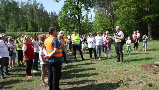 Rajd rodzinny pojechał do miejsc pamięci