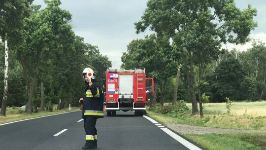 Sierakówek: TIR najechał na osobówkę