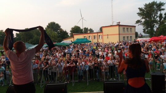 Lwówianka Lwówek wyróżniona medalem Pro Mazovia. X Piknik Rodzinny LZS w Lwówku zwieńczył jubileusz klubu