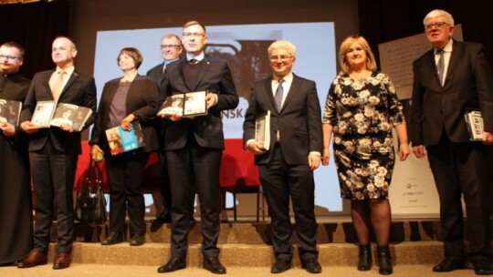 Inauguracja książki o śp. senator Janinie Fetlińskiej w Niepokalanowie