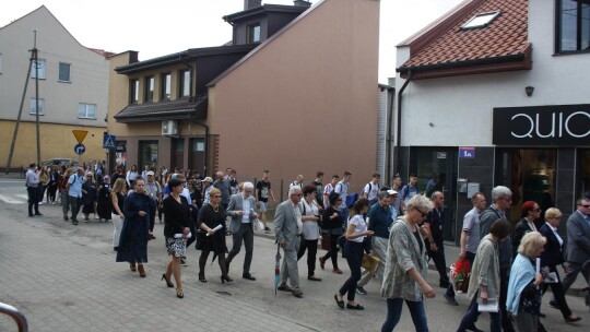 Potomkowie gostynińskich Żydów odwiedzili Gostynin