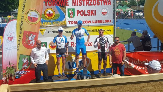 Torowe Mistrzostwa Polski we wrotkarstwie szybkim z 6 medalami dla UKS Zwoleń-Team