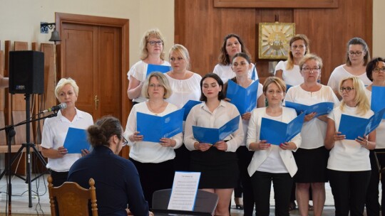 Potrójne zwycięstwo Arce Cantores na Festiwalu Chórów Cantate w Rogozinie