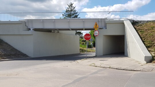 Pociągiem pojedziemy 100 km na godzinę