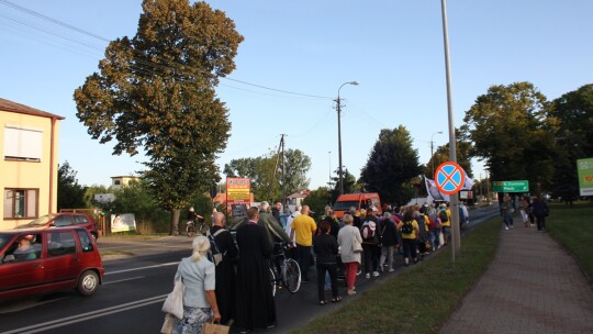 Pielgrzymi skępscy w drodze