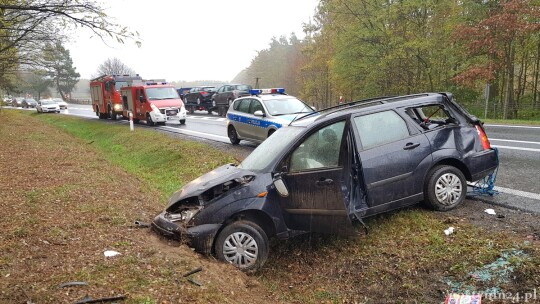 Kierowcy tracą panowanie nad autami. Sypią się kolizje