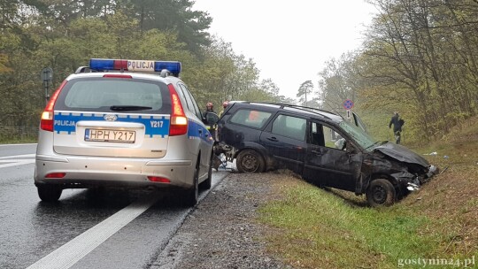 Kierowcy tracą panowanie nad autami. Sypią się kolizje