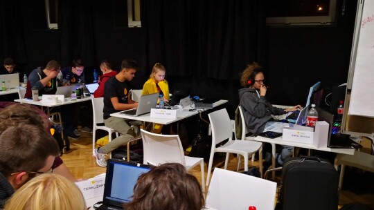 Gostyninianie wyróżnieni w Maratonie Programowania „Hackathon City Coders”