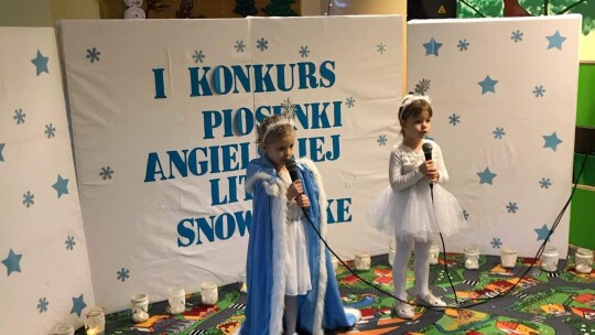 Międzyprzedszkolny Pierwszy Konkurs Piosenki Angielskiej Little Snowflake w Akademii Przedszkolaka