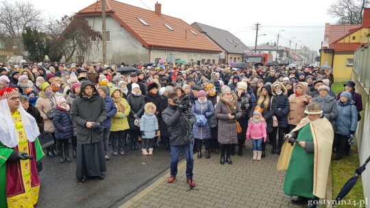 Cuda, cuda ogłaszają